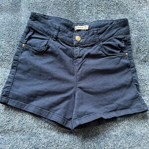 stradivarius navy blue shorts